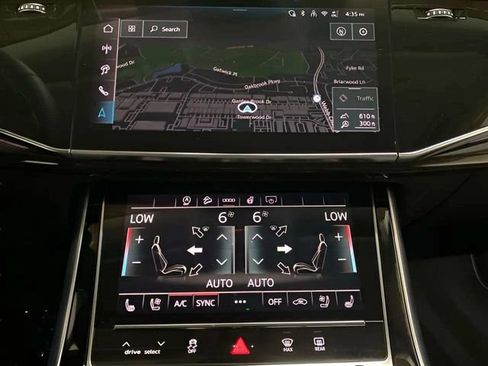 Used 2026 Audi Q8 Premium Plus AWD/4WD image 39