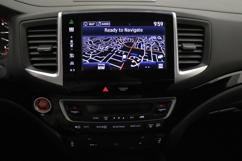 Used 2016 Honda Pilot Touring image 20