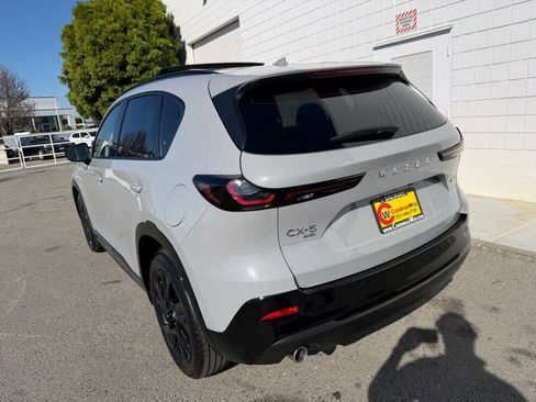 New 2026 MAZDA CX-5 2.5 S w/ Premium Package AWD/4WD image 4