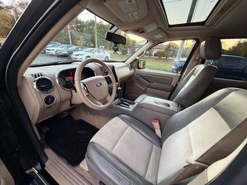 Used 2007 Ford Explorer Eddie Bauer image 9