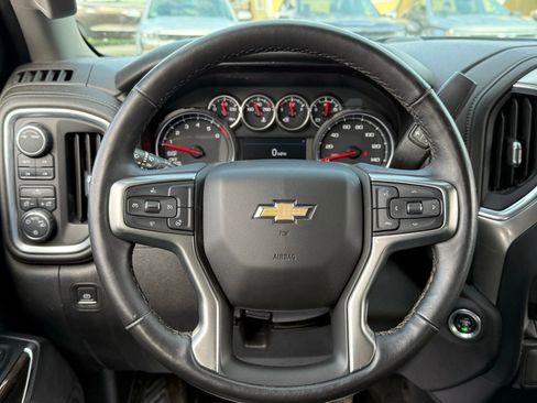 Used 2021 Chevrolet Silverado 1500 LT w/ Z71 Off-Road Package image 18