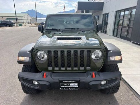 Used 2022 Jeep Gladiator Mojave w/ Trailer Tow Package AWD/4WD image 2