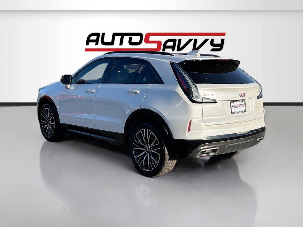 Used 2024 Cadillac XT4 Sport FWD image 5