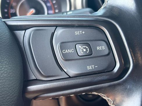 Used 2020 Jeep Wrangler Unlimited Sport image 19