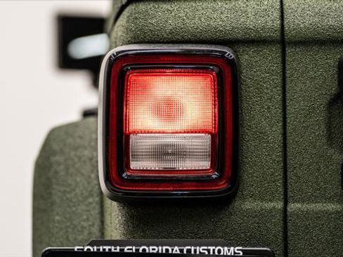 Used 2026 Jeep Wrangler Unlimited Sport AWD/4WD image 11