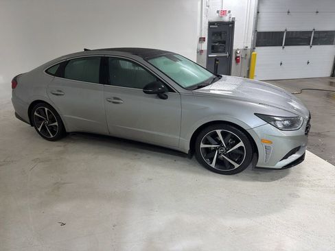 Used 2021 Hyundai Sonata SEL Plus w/ Tech Package image 3