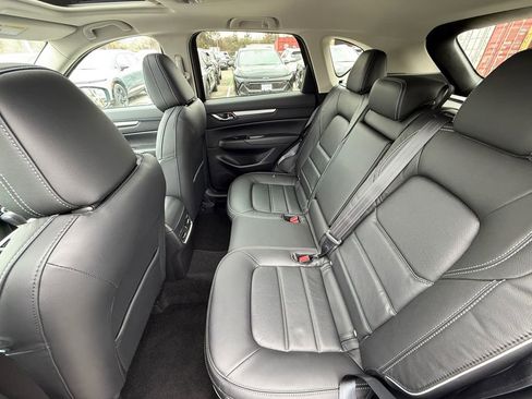 New 2025 MAZDA CX-5 AWD 2.5 S w/ Preferred Package image 19