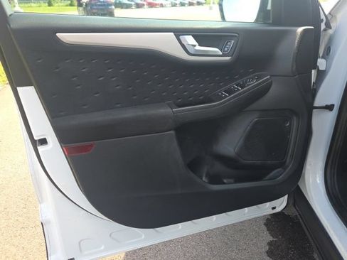 Used 2020 Ford Escape SE AWD/4WD image 23