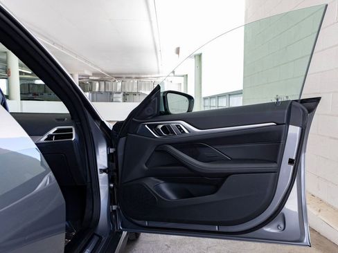 Certified 2025 BMW i4 eDrive40 image 26