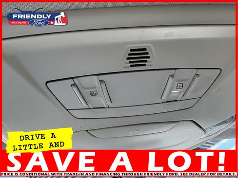 Used 2015 Ford Escape SE image 29