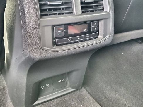 Used 2022 Volkswagen Atlas SE AWD/4WD image 21