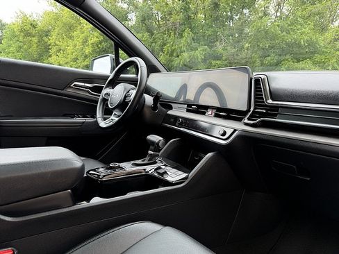 Used 2024 Kia Sportage X-Line w/ X-Line Premium Package AWD/4WD image 19