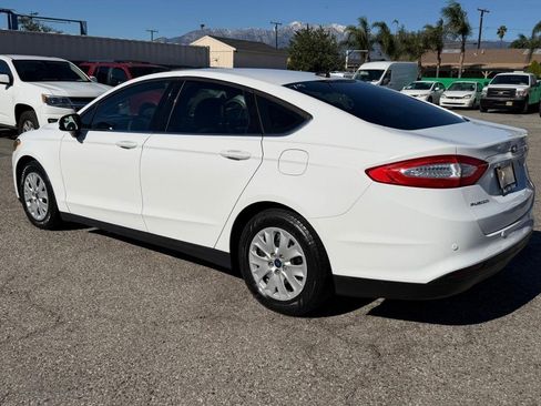 Used 2014 Ford Fusion S image 9