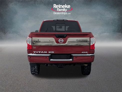 Used 2017 Nissan Titan Platinum Reserve image 6