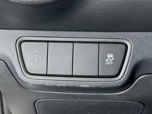 Used 2024 Kia Forte LXS image 16