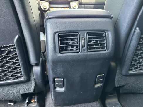 Used 2019 Toyota 4Runner Limited AWD/4WD image 12