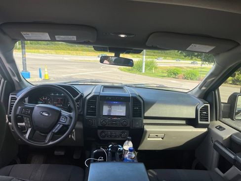 Used 2019 Ford F150 XL w/ Equipment Group 101A Mid AWD/4WD image 5