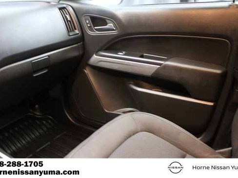 Used 2022 Chevrolet Colorado LT w/ Fleet Safety Package RWD image 10