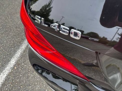 Used 2017 Mercedes-Benz SL 450 image 4