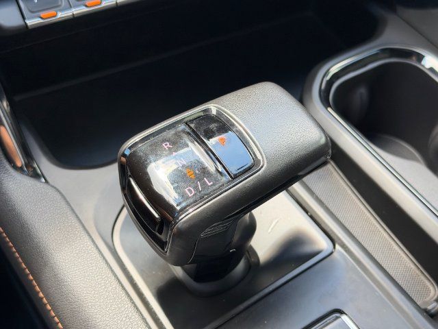 Used 2022 GMC Sierra 1500 AT4 w/ AT4 Premium Package AWD/4WD image 31