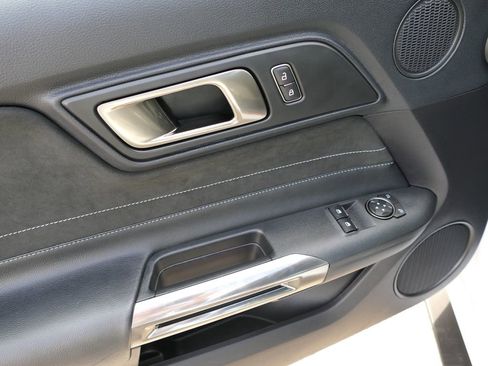 Used 2018 Ford Mustang Shelby GT350 w/ Electronics Package image 11