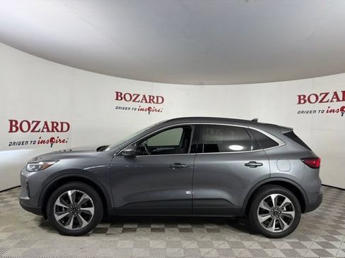 Used 2024 Ford Escape Platinum w/ Premium Technology Package AWD/4WD image 7