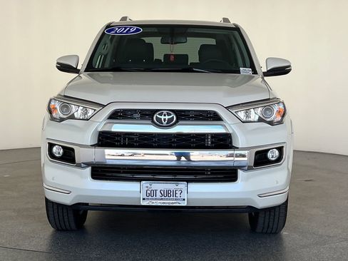 Used 2019 Toyota 4Runner Limited AWD/4WD image 10