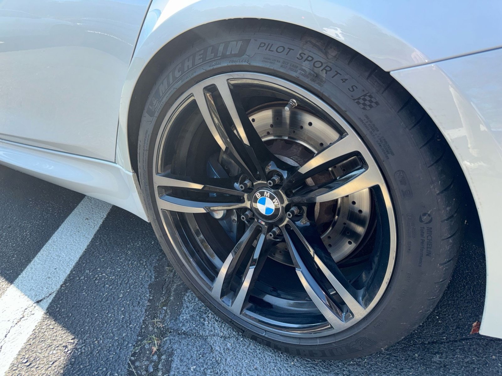 Used 2016 BMW M3 RWD image 22