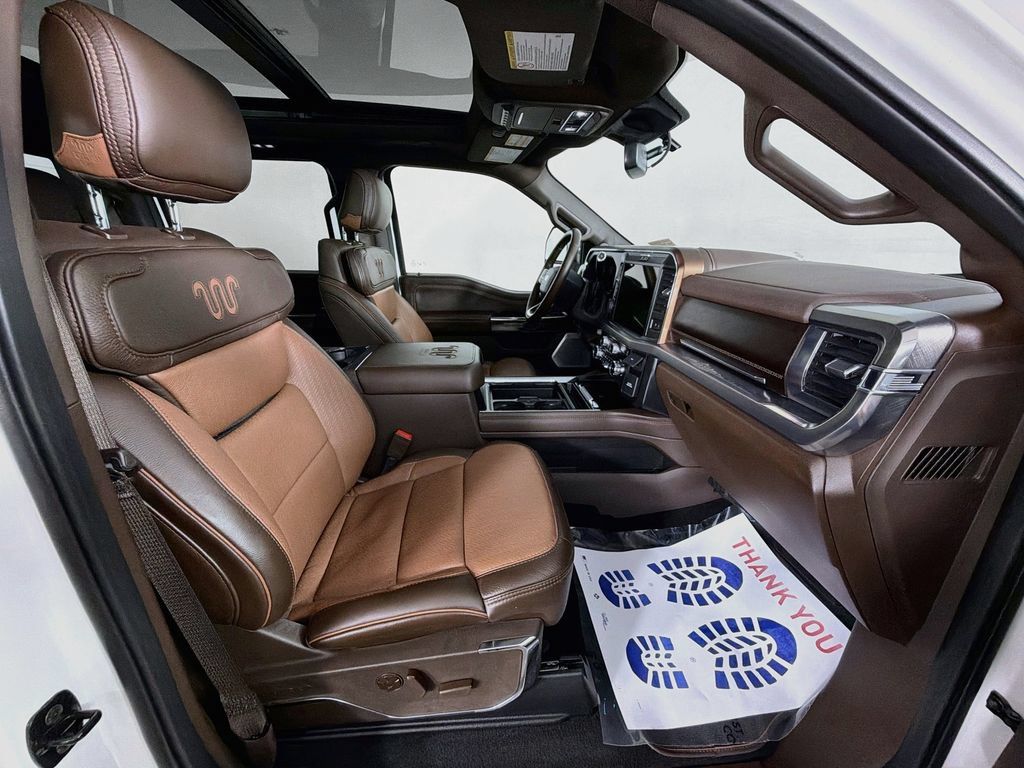 Used 2025 Ford F250 King Ranch w/ FX4 Off-Road Package AWD/4WD image 31