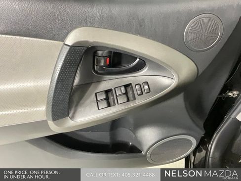 Used 2012 Toyota RAV4 Limited w/ Navigation Value Pkg FWD image 17
