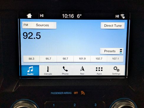 Used 2018 Ford F150 Platinum w/ Equipment Group 701A Luxury image 27