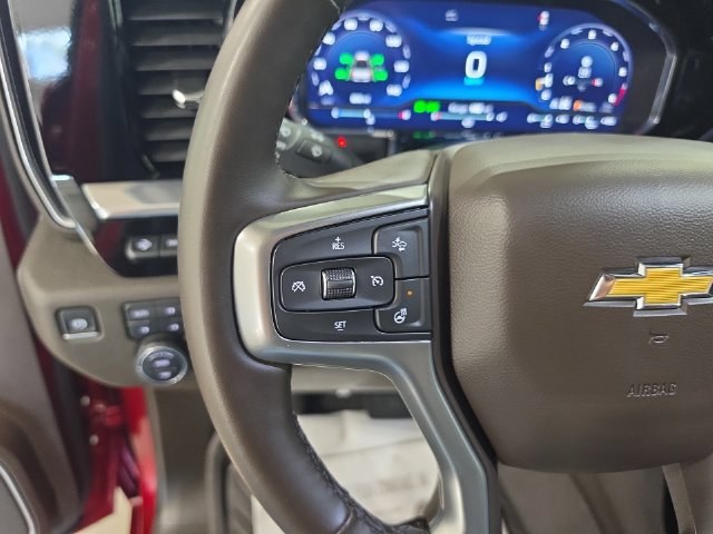Used 2025 Chevrolet Silverado 3500 LTZ w/ LTZ Premium Package AWD/4WD image 16