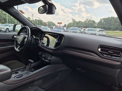 Used 2025 Dodge Durango GT RWD image 37
