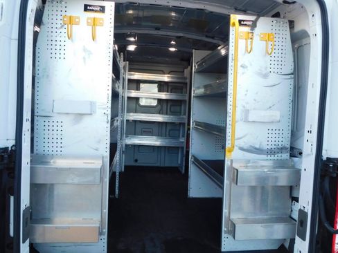 Used 2020 Ford Transit 250 Medium Roof AWD image 31