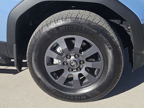 Used 2024 Toyota Land Cruiser image 2