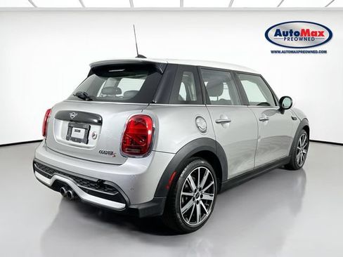 Used 2024 MINI Cooper S FWD image 2