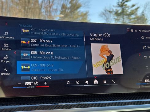 Used 2026 BMW X5 M Competition w/ Executive Package image 18