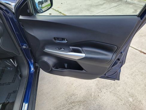 Used 2020 Nissan Kicks SR w/ SR Premium Package FWD image 13