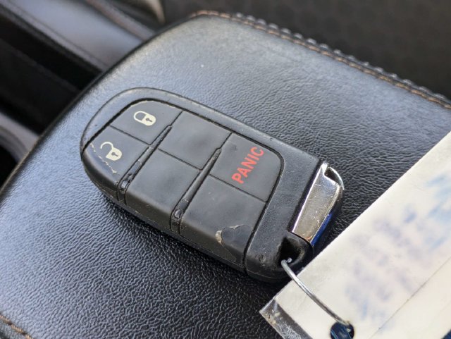 Used 2021 Jeep Compass Latitude AWD/4WD image 33