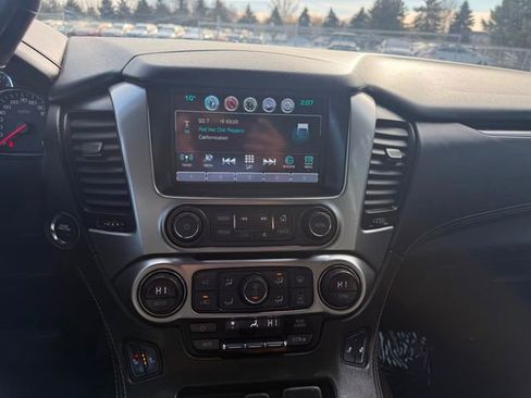 Used 2018 Chevrolet Tahoe LT image 11