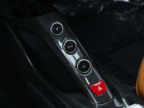 Used 2018 Ferrari 488 GTB image 29