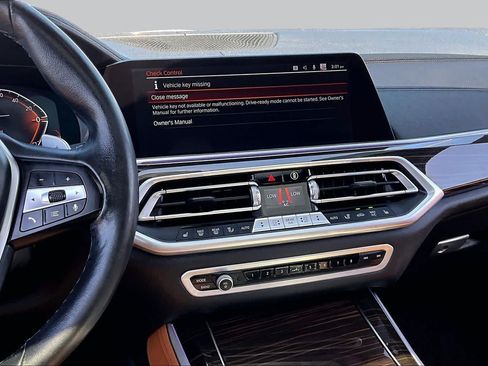 Used 2023 BMW X5 xDrive40i AWD/4WD image 7