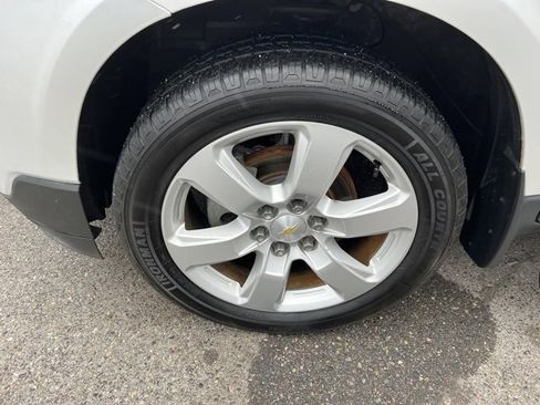 Used 2017 Chevrolet Traverse LT w/ Style and Technology Package image 19