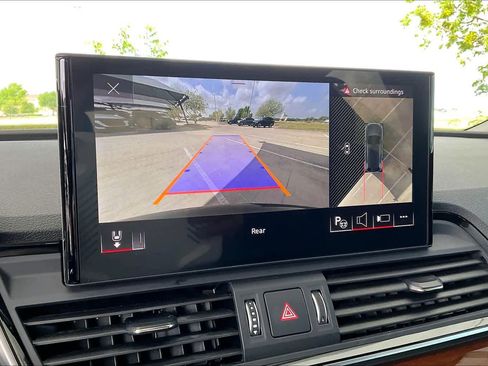 Used 2023 Audi Q5 2.0T Prestige image 27