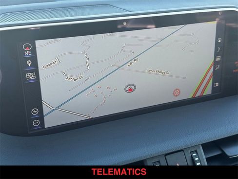 Used 2019 Lexus ES 300h w/ Accessory Package image 6