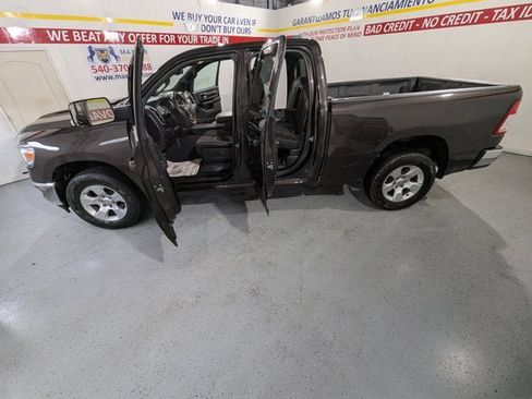 Used 2019 RAM 1500 Big Horn image 12