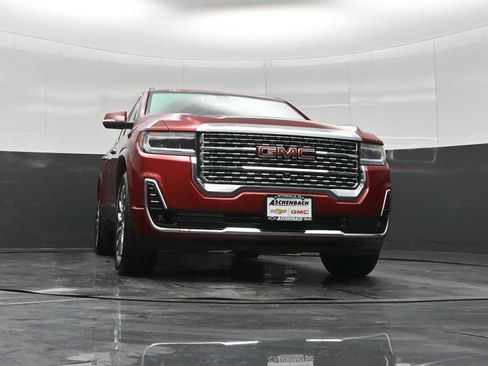 Used 2021 GMC Acadia Denali w/ Denali Technology Package AWD/4WD image 41