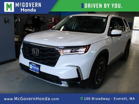 Used 2025 Honda Pilot EX-L image 1
