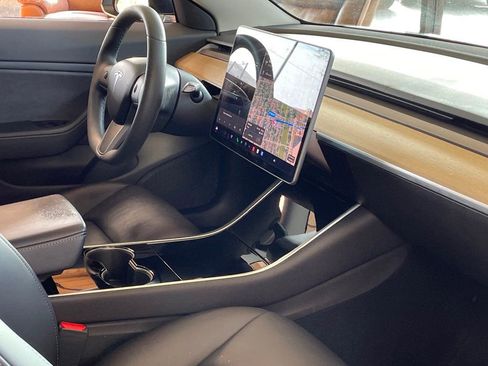 Used 2019 Tesla Model 3 Long Range image 20