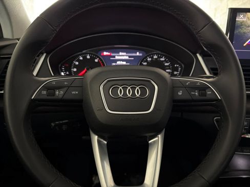 Used 2023 Audi Q5 2.0T Premium w/ Convenience Package AWD/4WD image 23